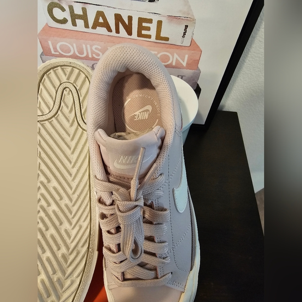 Nike Court Legacy Women Sneakers 8.5 - Picture 5 of 11